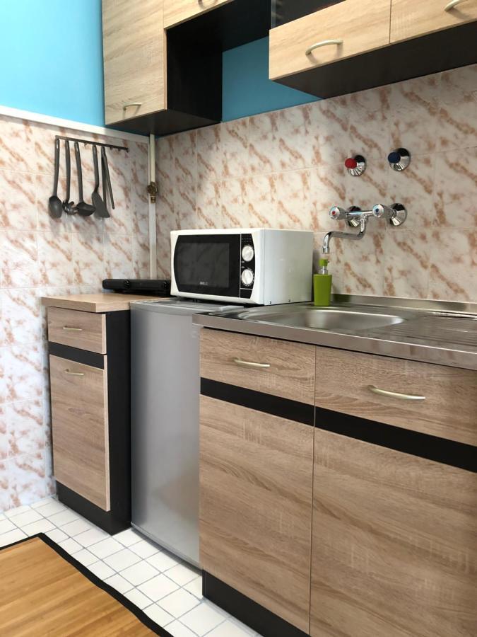 Happy Bunnies Apartman I - Gunarasfurdo ดอมโบวาร์ ภายนอก รูปภาพ