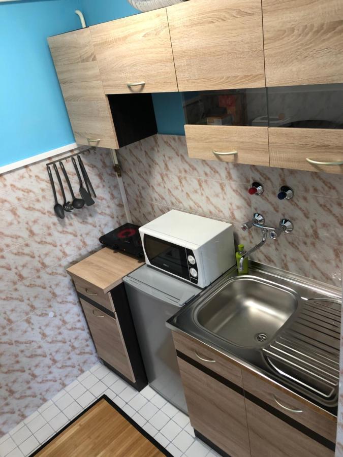 Happy Bunnies Apartman I - Gunarasfurdo ดอมโบวาร์ ภายนอก รูปภาพ